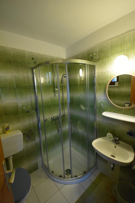 Guest House Znidar Bohinj ภายนอก รูปภาพ