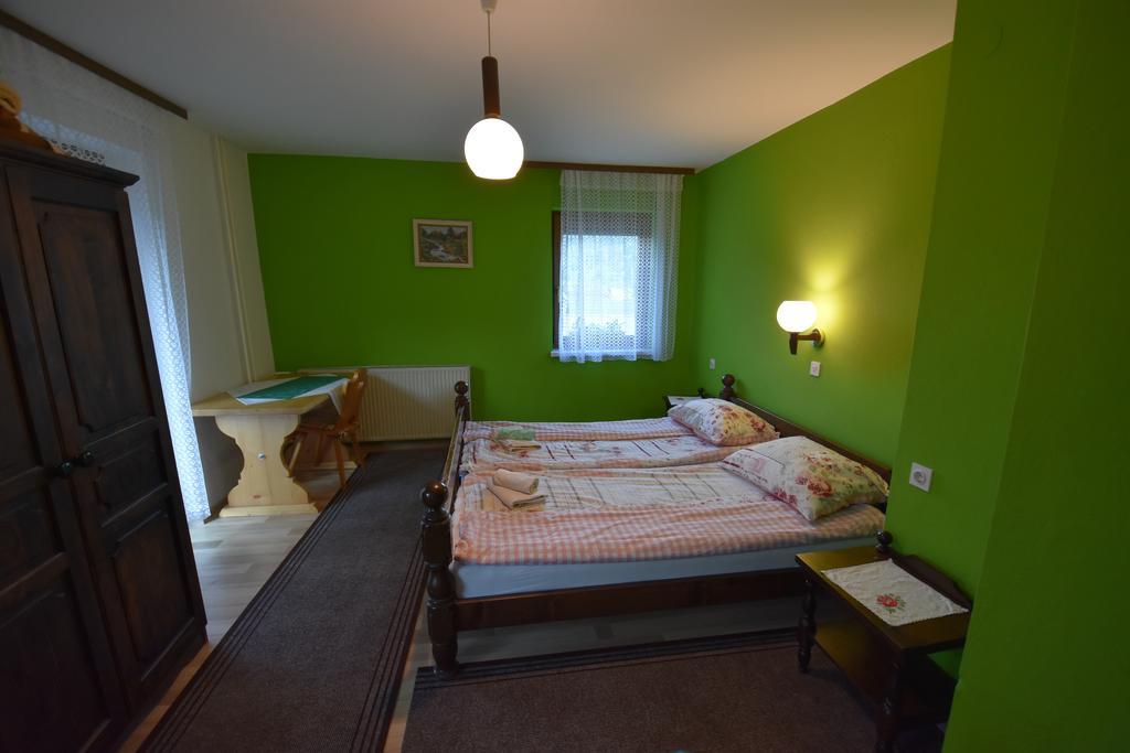 Guest House Znidar Bohinj ภายนอก รูปภาพ
